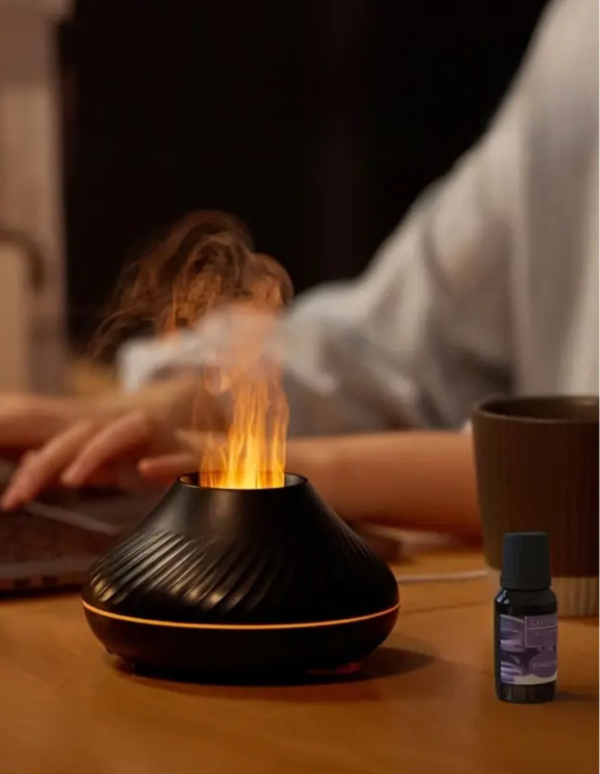 Humidificador USB com Efeito de Chama e Aromaterapia