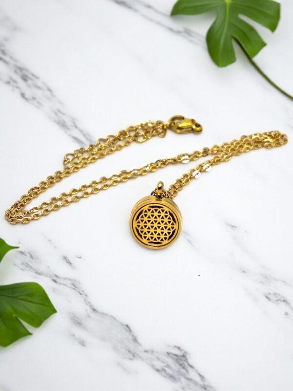 Colar de Aromaterapia - Flor da Vida Dourado