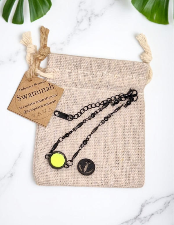 Pulseira de Aromaterapia - Asa Preta